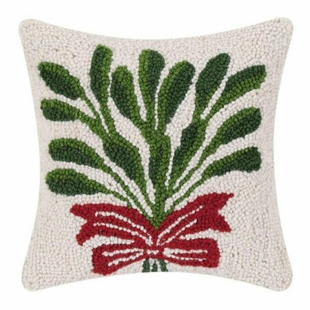 PUESTA EN ESCENA 10 x 10 in. Mistletoe Polyester Filler Hook Pillow, 3PK PU3111886